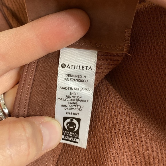 Athleta sports bra mauve Sz large front zip EUC - Picture 3 of 5